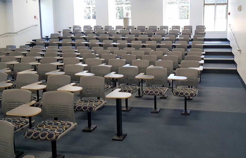 single_pedestal_seating_1