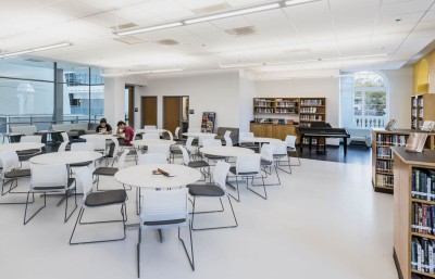 srtive_hd_stack_chair_4