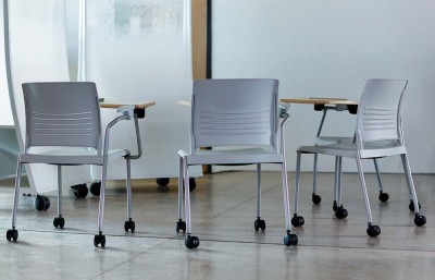 strive_stack_chair_3